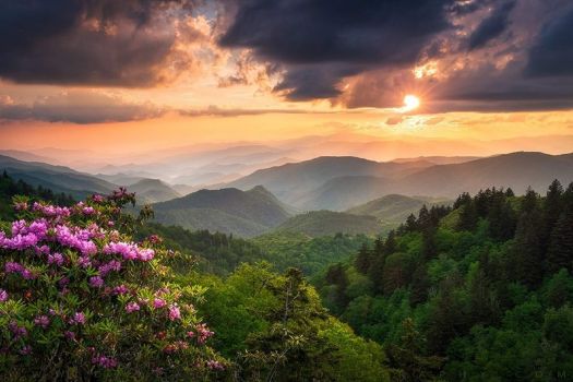 Jigsaw Puzzle | Sunset over the Great Smoky Mountains during the spring ...