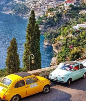 Solve Amalfi coast, Italy jigsaw puzzle online with 80 pieces