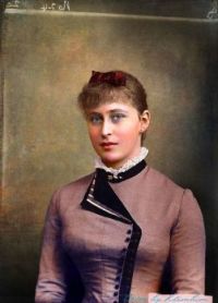Colorized photo of a young Victorian woman