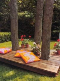 GARDEN IDEAS...BUILD A DECK AROUND YOUR TREES...