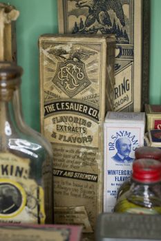 Vintage flavorings for your kitchen