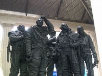 Westminster-Memorial to the 101 Squadrom