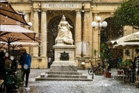 Republic square and the statue of Queen Victoria