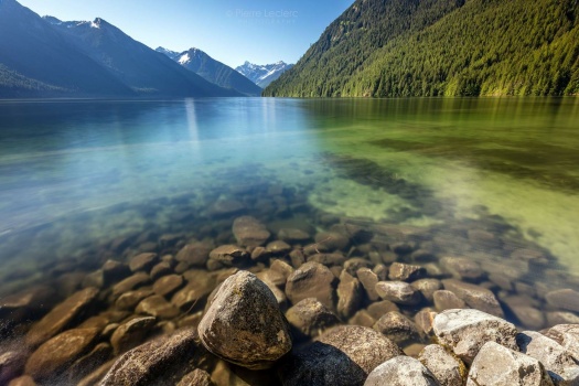 Solve Chilliwack Lake view jigsaw puzzle online with 126 pieces