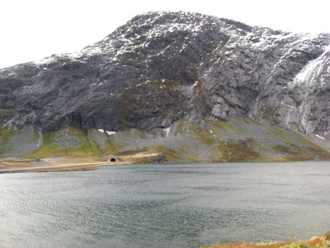 Oppljostunnel, Norway
