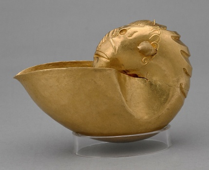 Solve Gold Nautilus-shaped shell, Nagyszentmiklós Gold Hoard, Medieval ...