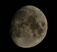 Gibbous Moon 15112021