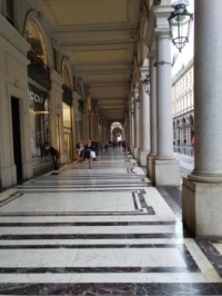 Turin: arcades everywhere!