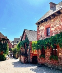 Collonges-la - Rouge