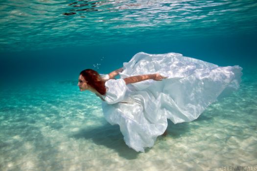 underwater by Elena Kalis