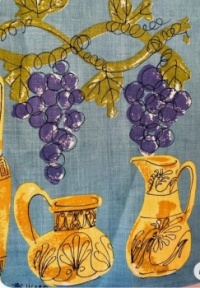 Grapes on Linen