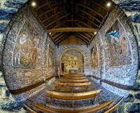 Int&eacute;rieur du sanctuaire de Can&ograve;lich [SMALL]