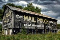 A Mail Pouch barn