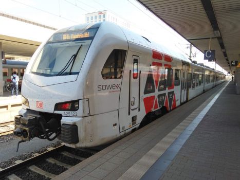 Süwex Regional Train at Mannheim Station