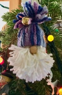 Gnoël Gnome, a friend of Wallace and “Eek” says, Merry Christmas