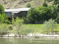 House on Snake River, WA