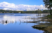 YELLOWSTONE LAKE