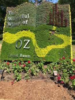 Wonderful Wizard of Oz, Holland, Mi