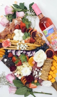 Californian picnic - romance ready!