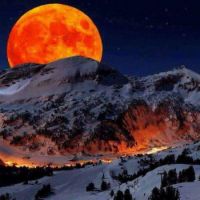 Alaska Xmas Moon 2015