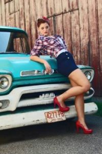 1959 Vintage Truck Pin-up