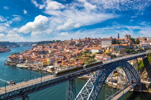 Dom Luís I Bridge, Porto, Portugal