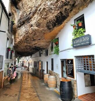 Sentenil de las Bodegas - famous for dwellings built into rock overhangs.