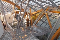 Fondation Louis Vuitton, Paris, France