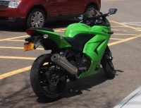 GREEN BLACK COOL LOOKING MOTORBIKE