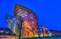 Fondation Louis Vuitton, Paris, France