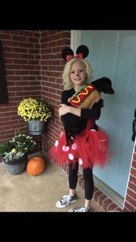 Halloween hound & his "Minnie"