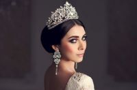shutterstock_1082846435