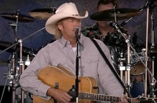 Solve Alan Jackson - The Blues Man jigsaw puzzle online with 35 pieces