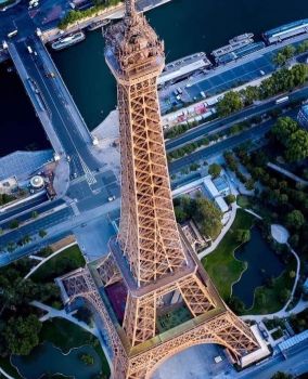 Unique Eiffel Tower View