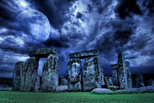 Solve stonehenge-3402627_1920 jigsaw puzzle online with 442 pieces