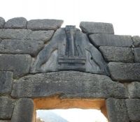 Lion Gate, entrance of the Bronze Age citadel of Mycenae.