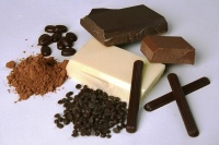 Chocolate_raw_materials_used_in_the_kitchen