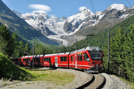 Solve Bernina Express in Alpine Summer jigsaw puzzle online with 70 pieces