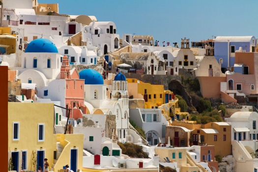 Solve Santorini, Greece jigsaw puzzle online with 600 pieces