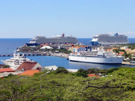 Solve Mein Schiff 2 Norwegian Bliss And Freewinds At