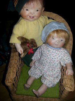 Puppen aus Porzellan von Marie Luise Schulz
