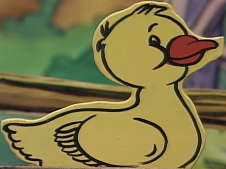 Solve Yellow Duck jigsaw puzzle online with 20 pieces