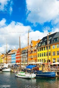 O colorido em Nyhavn, Copenhague, Dinamarca !!!