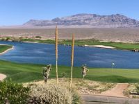 18th green at Paiute Golf Resort - Vegas