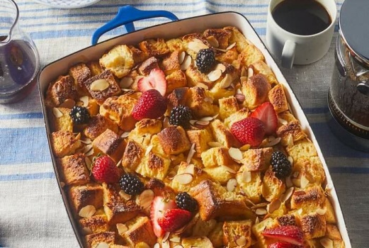 Solve Baked Almond French Toast with Maple-Blackberry Syrup jigsaw