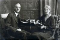 1920@-Gene and Lucy Moxley