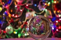 Christmas-tree-bulb-reflection