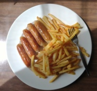 Wobbly food - Sausages and french fries
