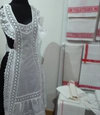 The linen Museum Aalten.   A maids apron. And linen drying cloths.