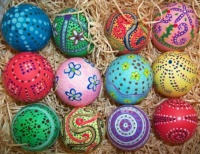 From Melissa's blog.  Painted Easter eggs. Medium.